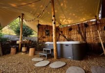 Jacuzzi vs bain nordique : comment choisir ?